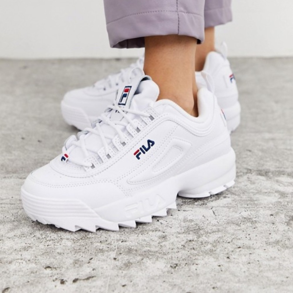 ❌SOLD - Fila disruptor sneakers - Picture 1 of 5